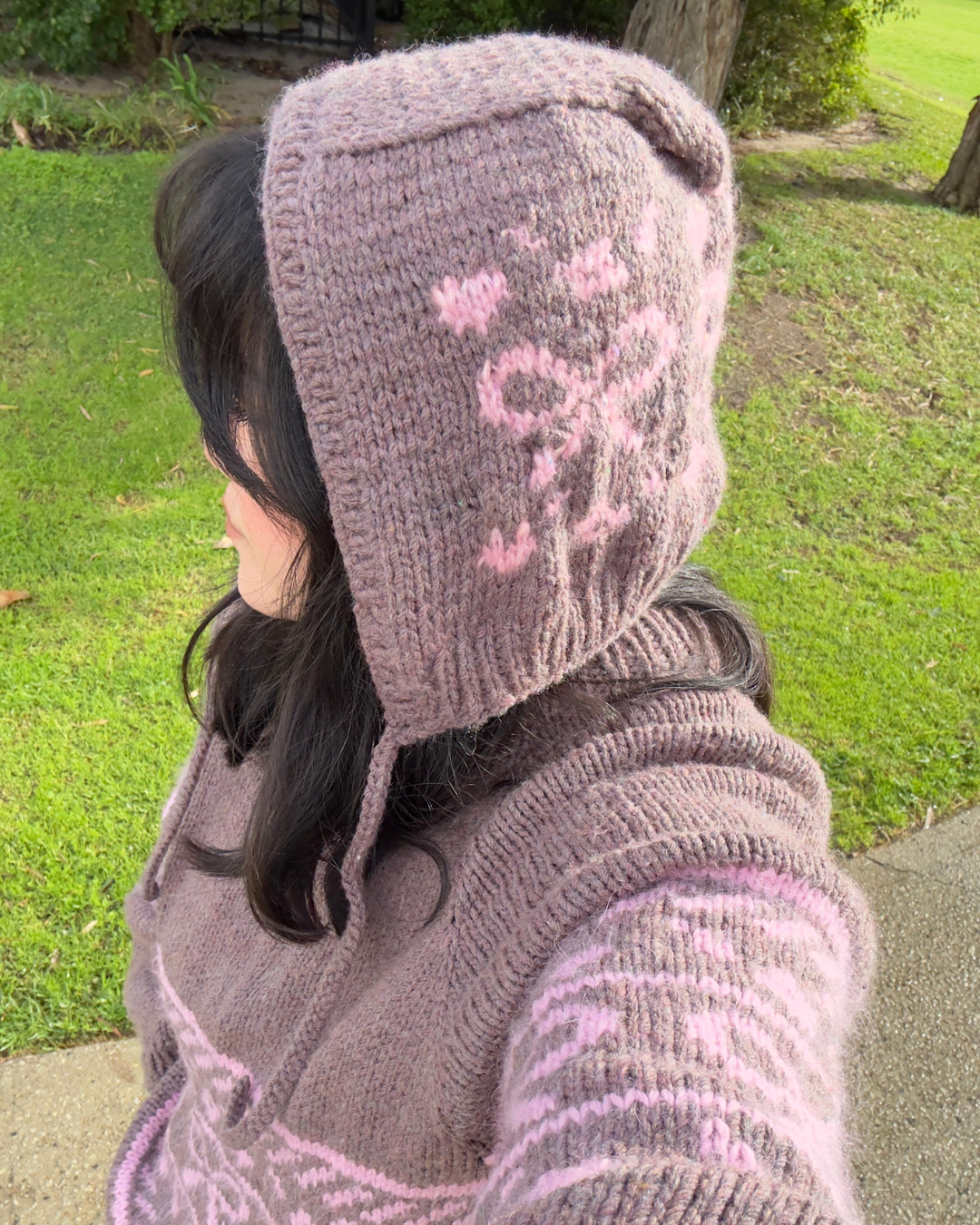 Darling Bonnet Knitting Pattern