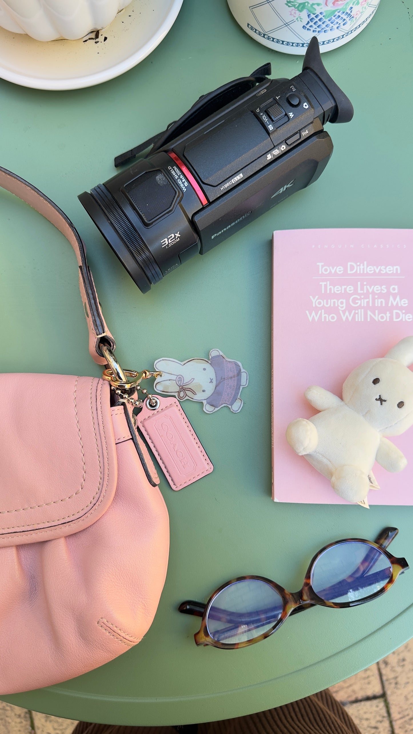 darling bunny keyring
